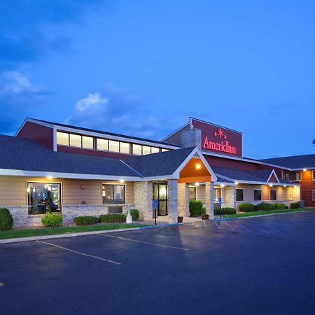 Americinn By Wyndham Fergus Falls Conference Center Екстериор снимка