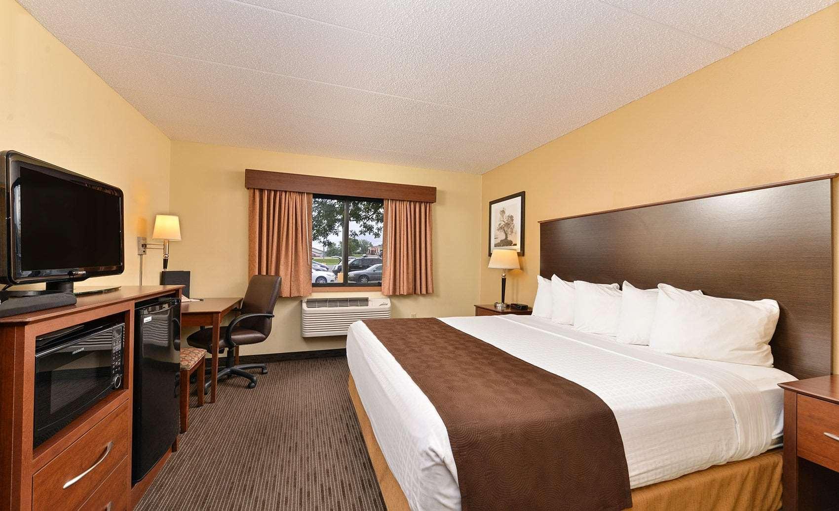 Americinn By Wyndham Fergus Falls Conference Center Екстериор снимка